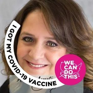 Meet your Posher, Laurena